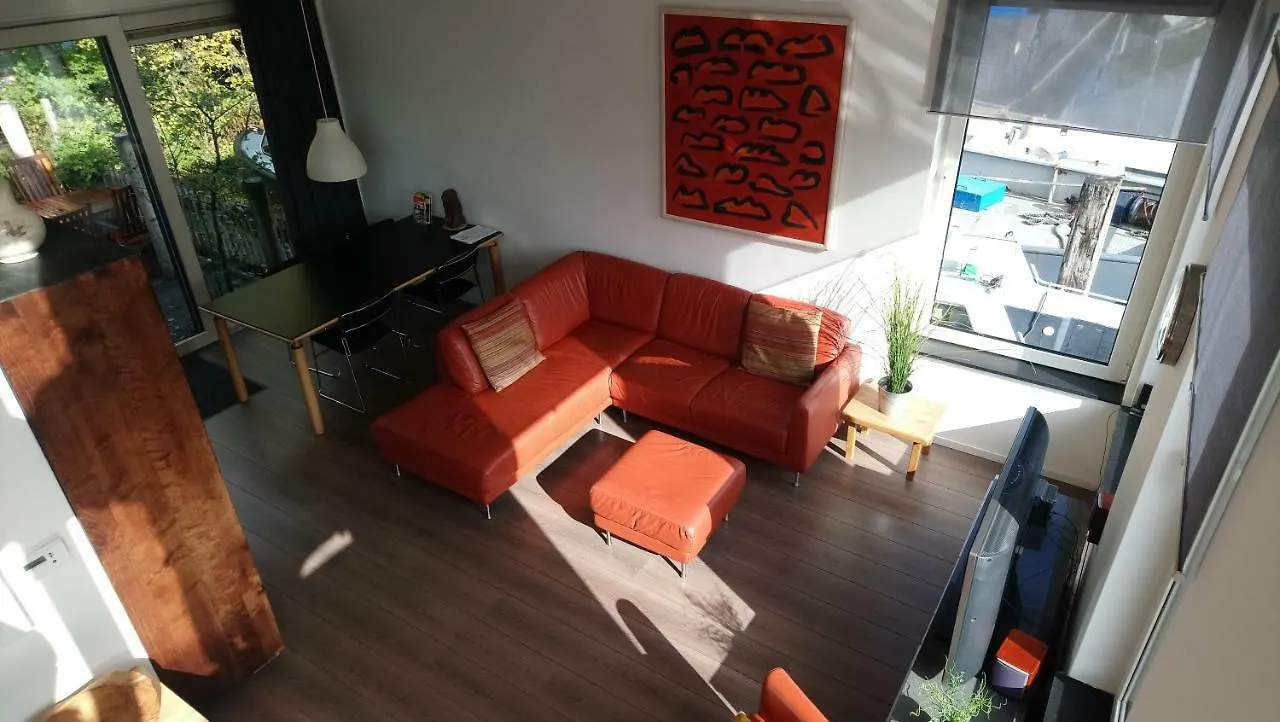 Houseboat Vliegenbos Bed & Breakfast Amsterdam